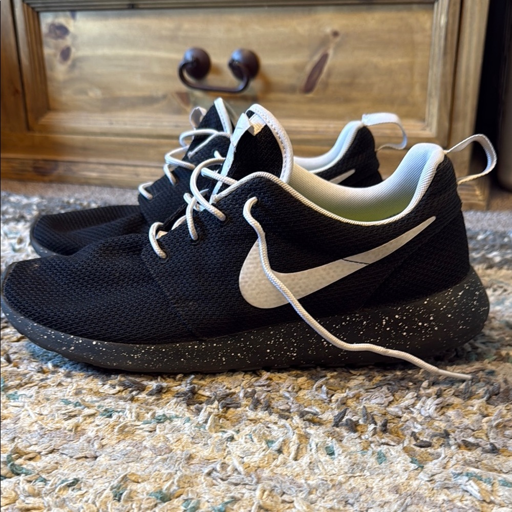 Nike Black and White Sneakers with Mesh Upper and Rubber Outsole